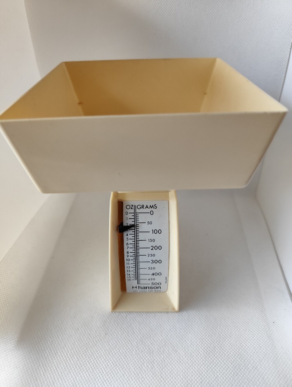 Hanson Calorie Counter Diet Scale White